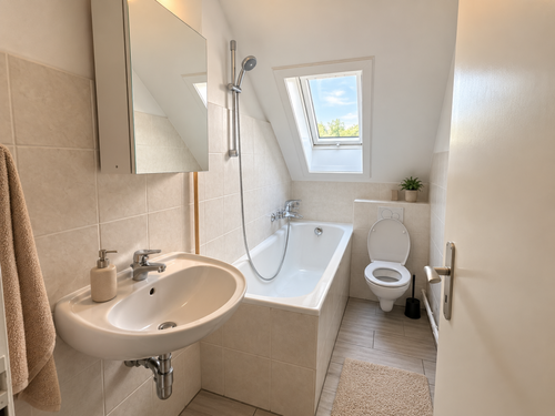 Helles Badezimmer - 