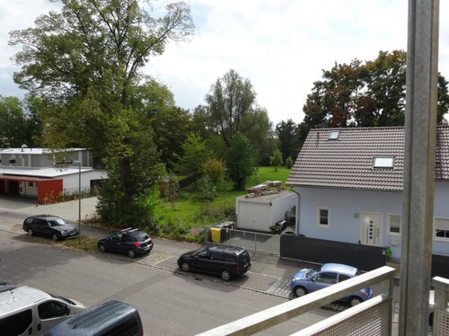 Aussicht ins Grüne (Muster) - 4- Zimmerwohnung mit 118,00 m&sup2; in Augsburg zur Miete