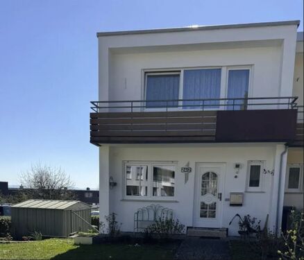 101 Eingang - Provisionsfrei* Reiheneckhaus mit Einliegerwohnung von Privat in Herrenberg - Brahmsstraße