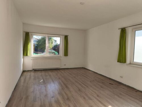 Schlafzimmer - 4 Zimmer Erdgeschoßwohnung zur Miete in Winkelhaid