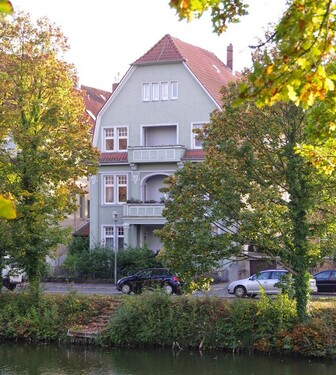 Außenansicht - Gemütliche DG-Wohnung in bevorzugter Lage in renoviertem Jugendstilhaus