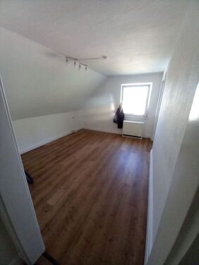 f7e8df3a-6889-4f8c-8f8f-ab7e6d6d621f - kleine gemütliche 3 ZI DG Wohnung Schwörstadt
