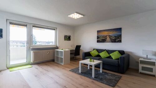 B282773j2202 - Moderne, helle und ruhige Wohnung in Bad Homburg bei Frankfurt