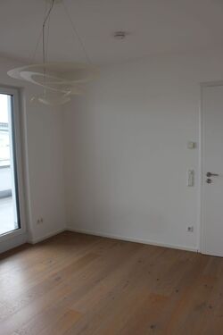 Arbeits/-Kinderzimmer - 