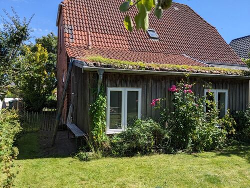 Haus Rückseite Lärchenholzanbau Nordwesten - 