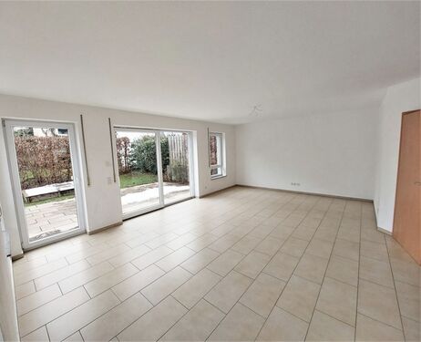 01 Teilansicht Wohnz. - 5.5 Zimmer Doppelhaushälfte in Aalen