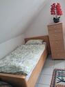 Bett und Kommode - 1- Zimmerwohnung mit 30,00 m&sup2; in Simmerath zur Miete