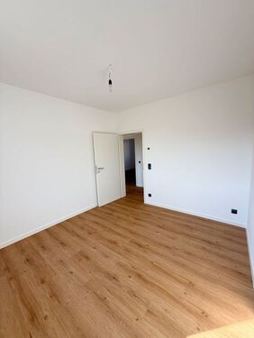 Zimmer 3 - 