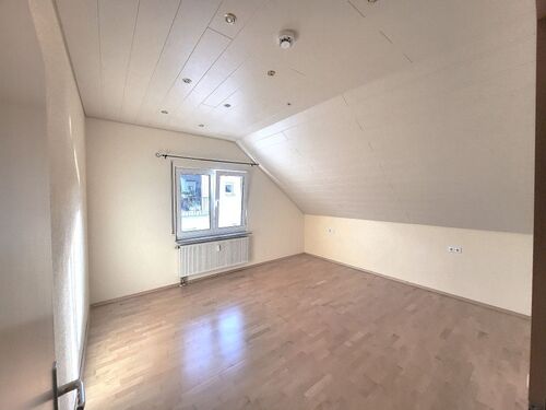 Schlafzimmer- Teilansicht - Einfamilienhaus mit 127,00 m&sup2; in Lorch zum Kaufen