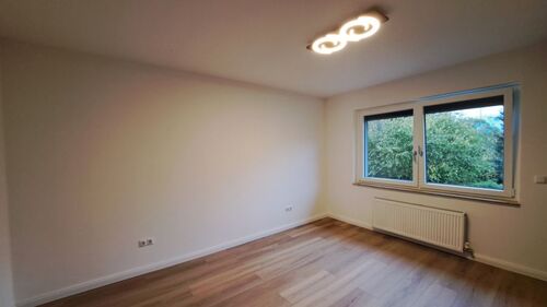 Schlafzimmer 1.OG (2) - 