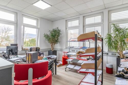 003 - 5 Zimmer Büro in Dürnau