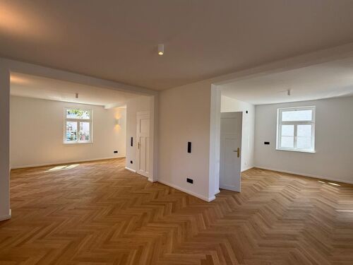 Beispielbild: EXAKT dieses Parkett wird derzeit verlegt - Neubau-Erstbezug: 4-ZKBF 97QM (zahlreiche Wohnungen 35-100Qm vorhanden ab 695 Euro))