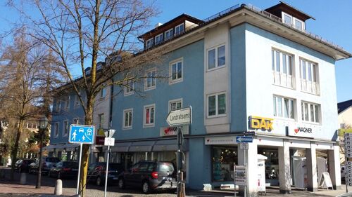 045 - 4 Zimmer Dachgeschoßwohnung zur Miete in Traunstein