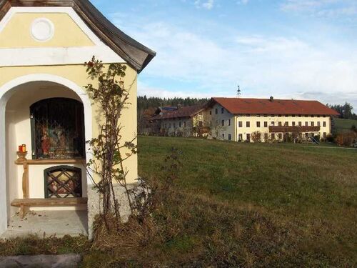 1206 132 - Idylle pur-traumhafte Wohnung im Einödhof Südwest