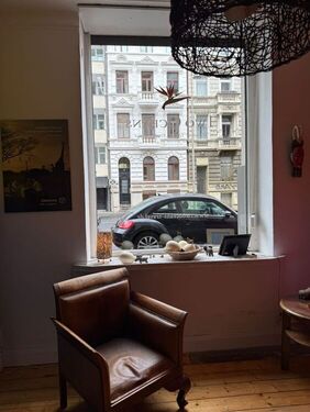 1f56d00a-c14b-4d61-8095-1a35174a99f9 - 