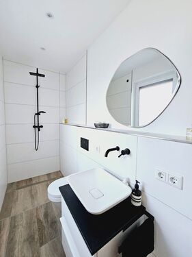 Gäste Bad EG - 6 Zimmer Einfamilienhaus in Oerlinghausen