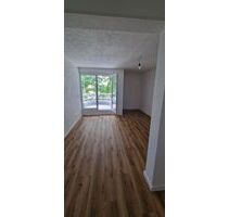 Direkt im Herzen von Grenzach, 2 OG mit Balkon, TG Stellplatz, Küche - Grenzach-Wyhlen