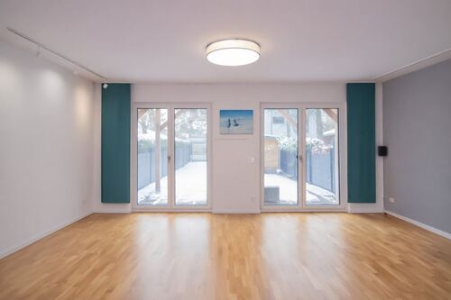 Wohnzimmer - 6 Zimmer Reihenmittelhaus zum Kaufen in Berlin