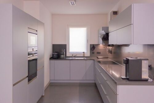 Küche - 6 Zimmer Reihenmittelhaus in Berlin