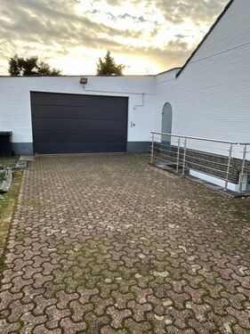 Zufahrt - 