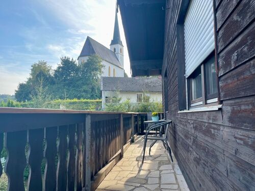 Balkon - mit Sitzmöglichkeiten - 