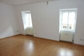 Wohnzimmer - 2 Zimmer Dachgeschoßwohnung zum Kaufen in Schwabach