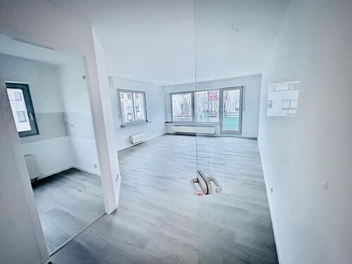 c735012b-9b4f-4c11-95cd-6a464d1665cc - 