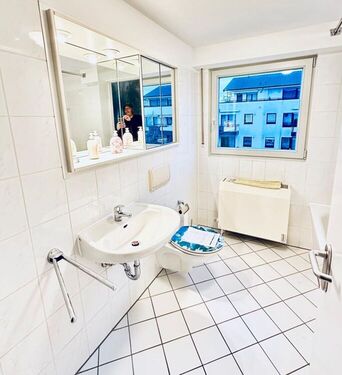 fd9ce768-0ef1-467e-ac17-1ae4d73ee8d1 - 