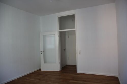 Wohnzimmer - 2 Zimmer 2- Zimmerwohnung zur Miete in Düsseldorf