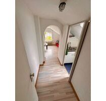 1 Zimmer Wohnung mit kleiner Küche und privatem Bad m. Badewanne im EG - Rheinfelden