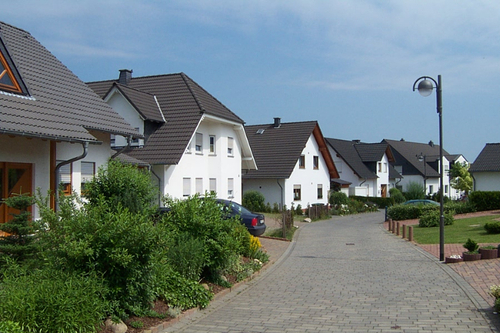 Straßenansicht - 2 Zimmer Appartement zur Miete in Simmern