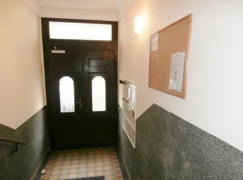 Treppenhaus - Provisionsfrei* 2-Raum ETW in ruhiger Seitenstraße - Leipzig - Südvorstadt