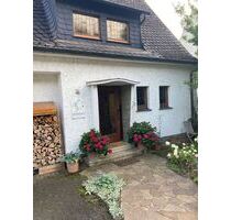 Provisionsfrei* Haus in sehr guter, ruhiger Wohnlage mit Weitblick über Sundern zu verkaufen