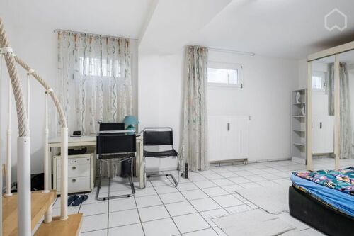 Schlafzimmer - 2 Zimmer 2- Zimmerwohnung zur Miete in München