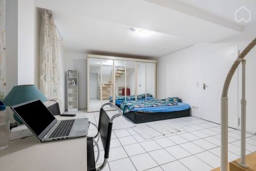 Schlafzimmer - 2- Zimmerwohnung mit 57,00 m&sup2; in München zur Miete