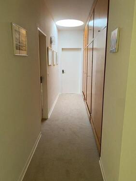 Gang zum Schlafzimmer/Bad - 