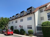 Am Bierweg 2 in 90596 Schwanstetten Hauseingang - 1 Zimmer 1- Zimmerwohnung zum Kaufen in Schwanstetten