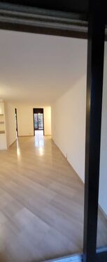 UQYN6742 - Etagenwohnung mit 92,00 m&sup2; in München zur Miete