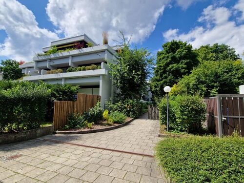 10_d5eca79c-3f0d-481e-861d-92df3fcf40a0 - PRIVAT: Ruhige und helle 3 Zi.-Komfortwohnung in Top-Lage am Englischen Garten