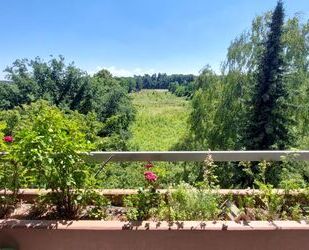 Provisionsfrei* Sanierte und helle 3-Zimmer-Wohnung mit großem Balkon & Garage in Frankfurt Oberrad - Frankfurt am Main