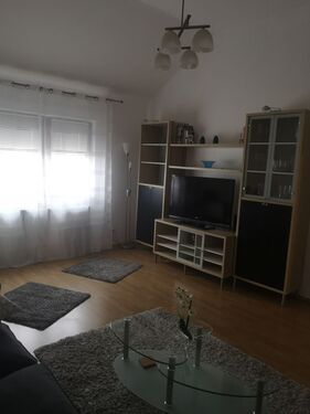 20240101_Bild_Frankfurt_Dornbusch_Wohnzimmer_WHG_12IMG_20240101_135605 - 