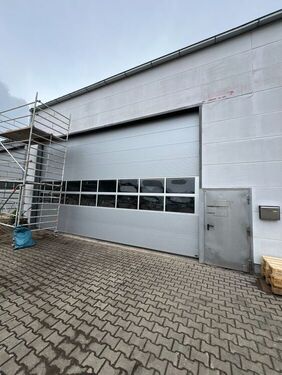 IMG_7462 - 250 m² solide Halle mit 5 to Kran, gute LKW-Zufahrt