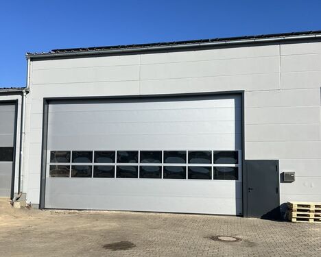 IMG_7558 - 250 m² solide Halle mit 5 to Kran, gute LKW-Zufahrt