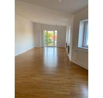 Helle 3-Zimmer-Wohnung im Zentrum von Gerresheim - Düsseldorf