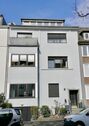 Fronstansicht - 2 Zimmer Einfamilienhaus zum Kaufen in Düsseldorf