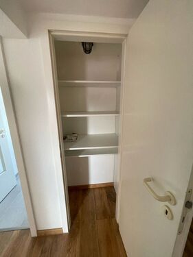 Diele - Abstellraum 2 - 