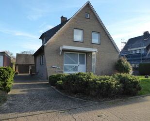 Provisionsfrei* Neu! Geräumiges, solides 2-FH mit Keller in Top Lage !!! - Wesel