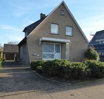 Provisionsfrei* Neu! Geräumiges, solides 2-FH mit Keller in Top Lage !!! - Wesel