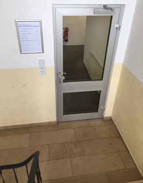 Zugang Etage - 