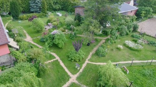 Luftbild Garten - 6 Zimmer Einfamilienhaus zum Kaufen in Feldberger Seenlandschaft